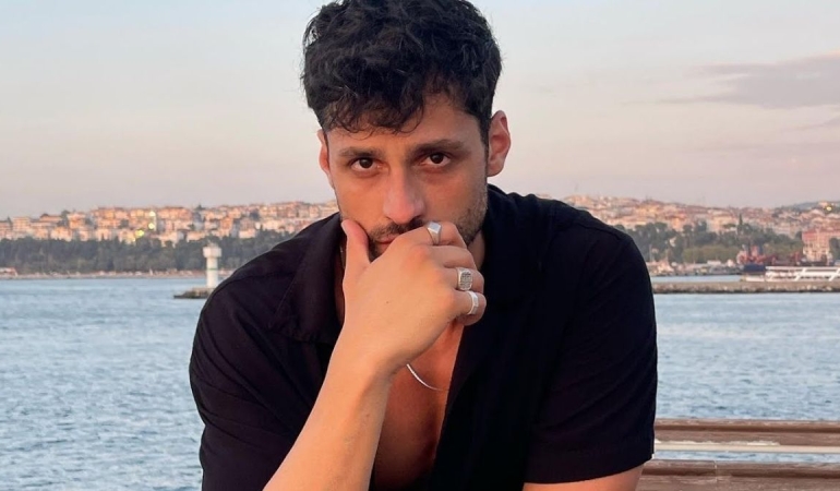 Ekin Mert Daymaz yatak odası fotoğrafı gerçek mi? Ünlü oyuncu açıkladı