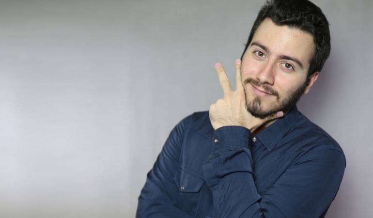 Son Dakika: Enes Batur İstanbul Havalimanı’nda Gözaltına Alındı!