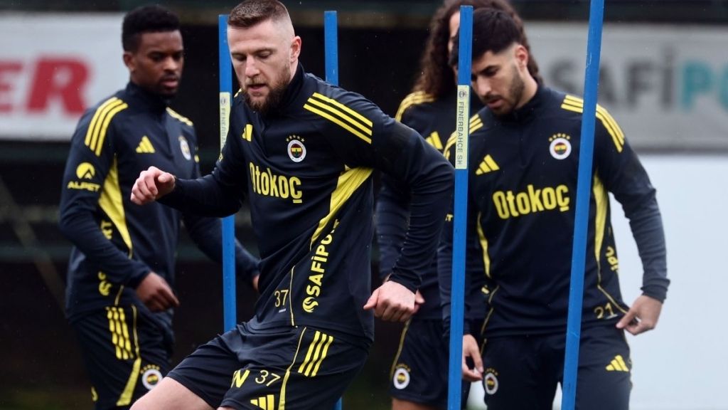 Sadettin Saran Fenerbahçe Takımına Seslendi: "Bize Galibiyet Yakışır" 2 Fenerbahce 1