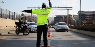 Trafik polisi _20260213_051440_0000